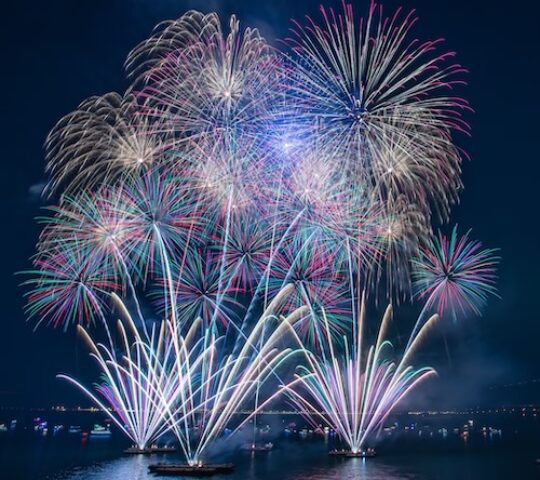 Osaka Art Fireworks Osaka Art Fireworks