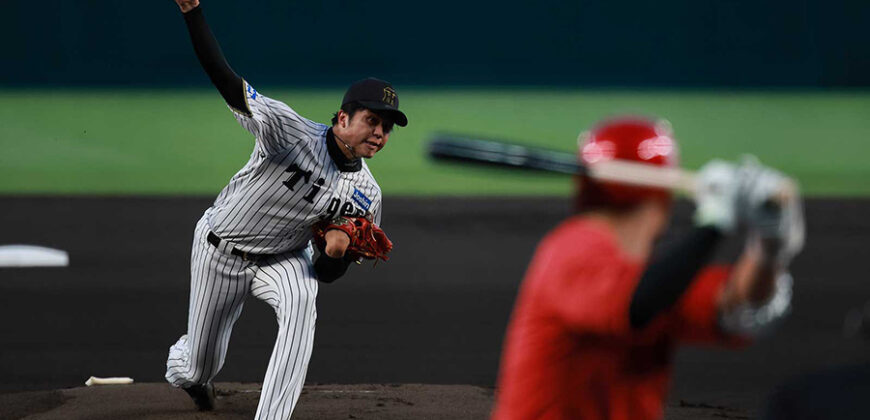 Tigers Return to Koshien for Home Opener