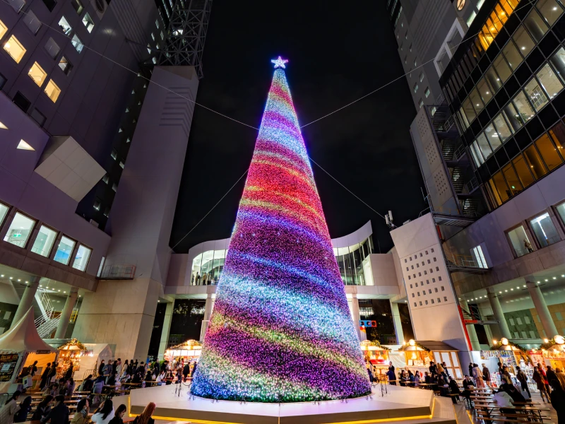 Umeda_Christmas_Market_tree